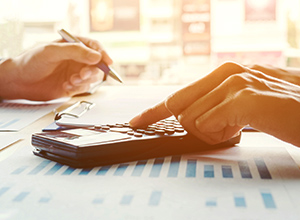 Accounting & Finance